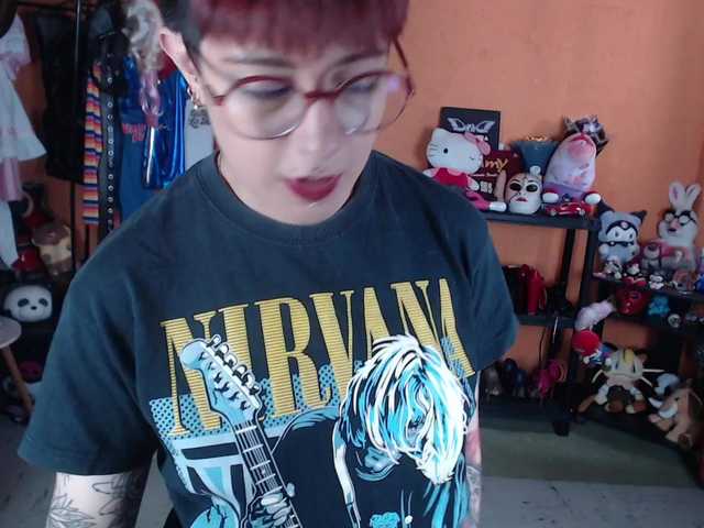 MiaJhons live webcam show