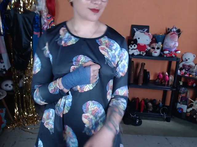 MiaJhons