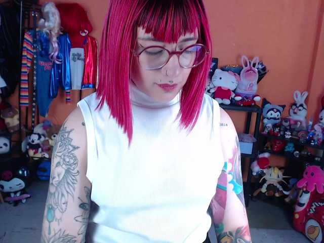 MiaJhons
