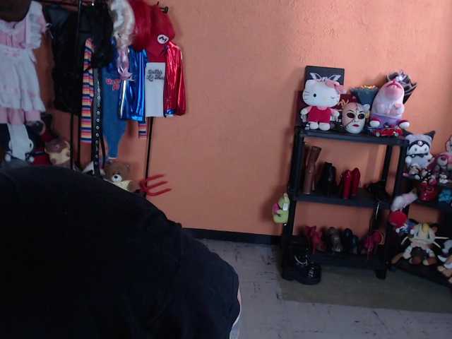 MiaJhons