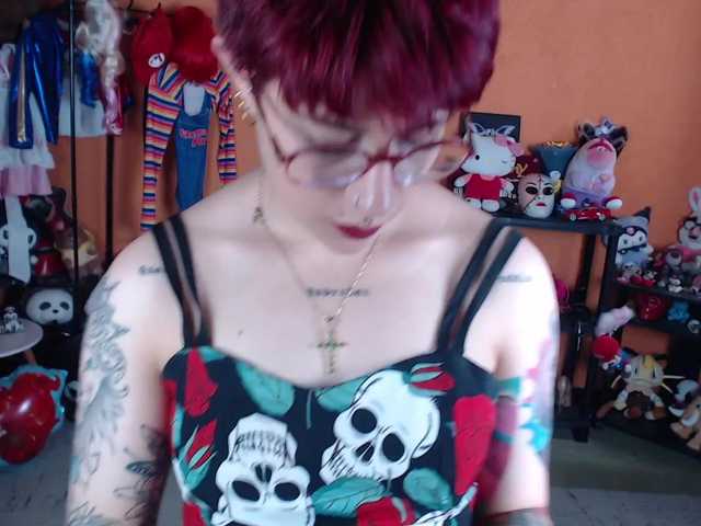 MiaJhons live cam on BongaCams