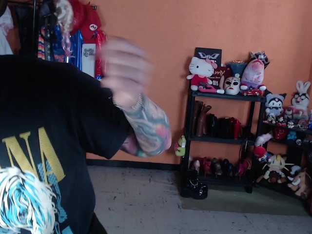 MiaJhons live cam on BongaCams