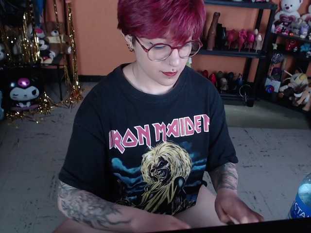MiaJhons live cam on BongaCams