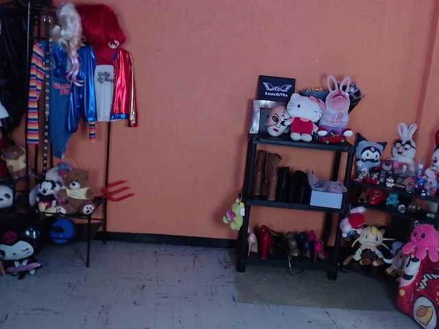 MiaJhons