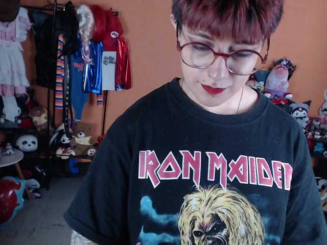 MiaJhons live cam on BongaCams