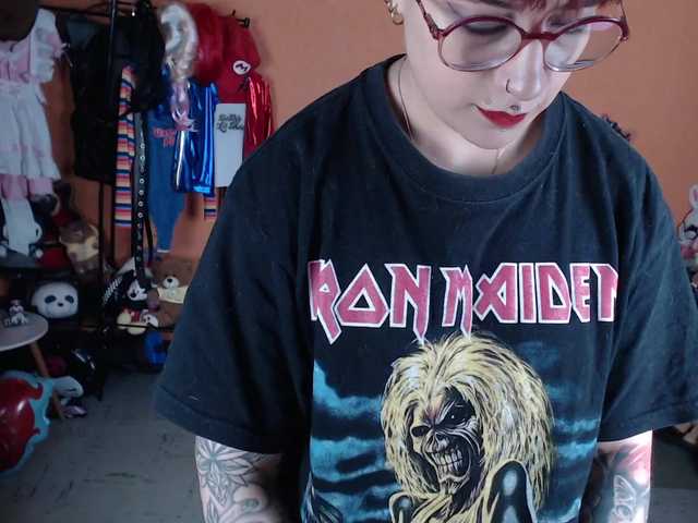 MiaJhons live cam on BongaCams