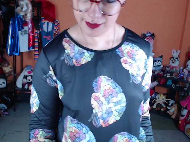 MiaJhons live cam on BongaCams
