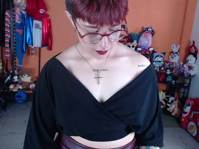 MiaJhons live cam on BongaCams