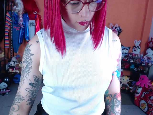 MiaJhons