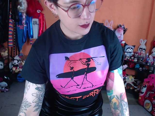 MiaJhons