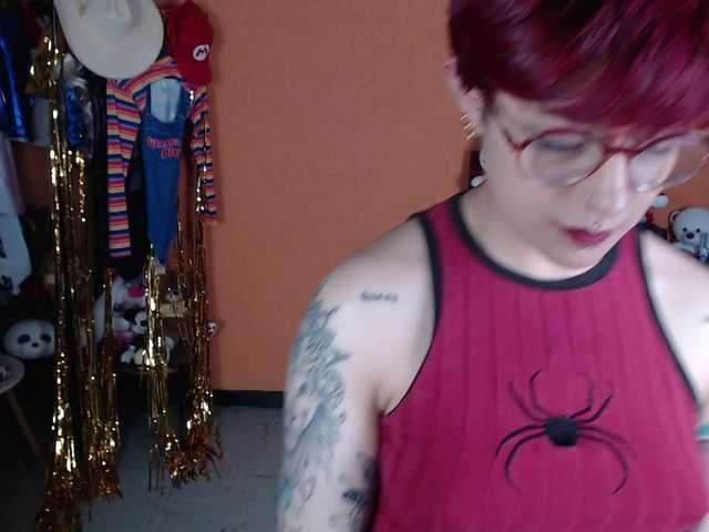 MiaJhons live cam on BongaCams