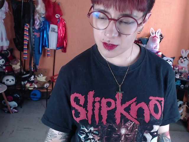 MiaJhons