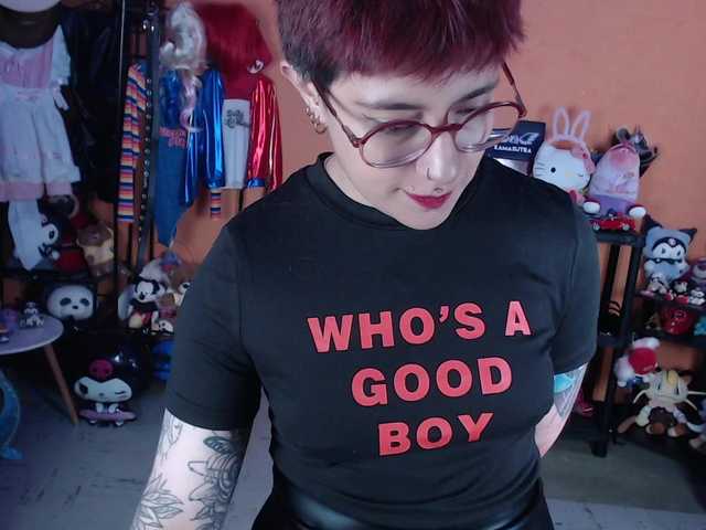 MiaJhons