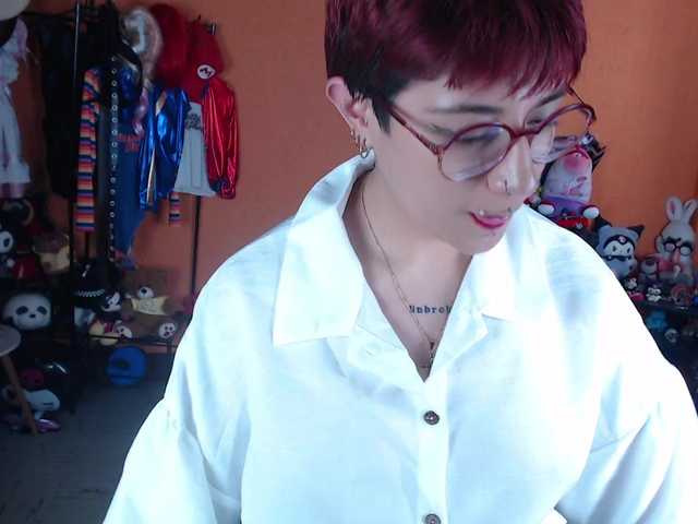 MiaJhons live cam on BongaCams
