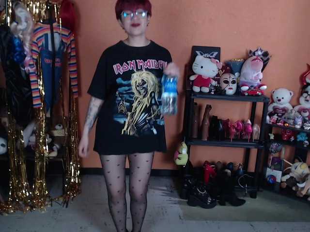 MiaJhons live cam on BongaCams