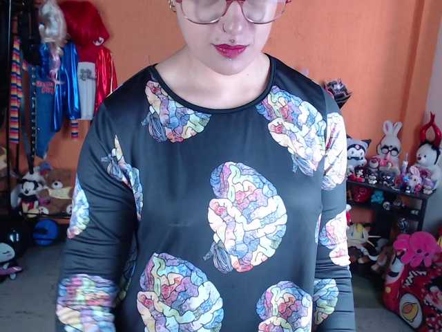 MiaJhons