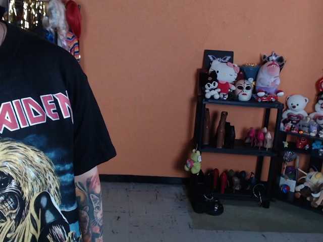 MiaJhons live cam on BongaCams