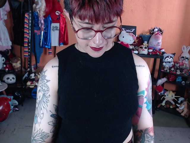 MiaJhons