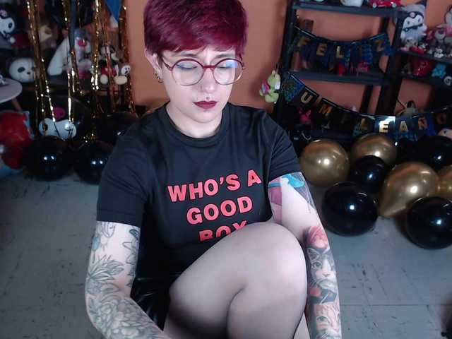 MiaJhons
