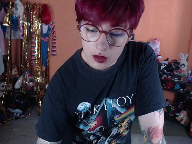 MiaJhons live cam on BongaCams