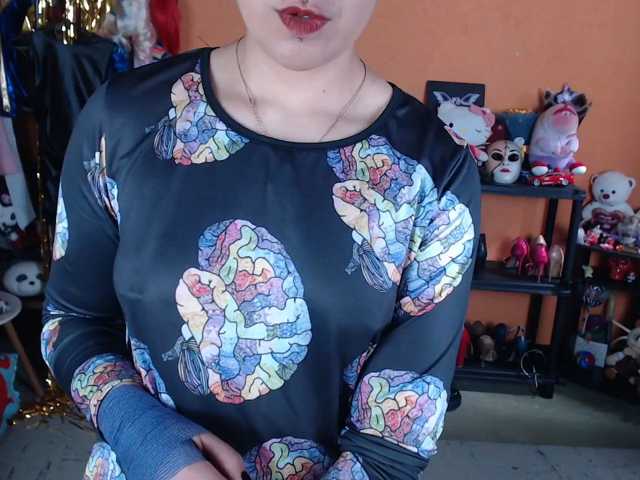 MiaJhons