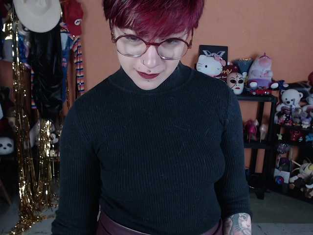 MiaJhons live cam on BongaCams