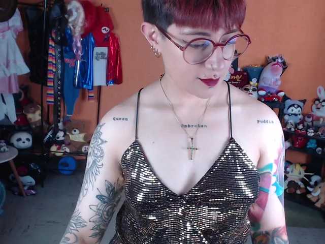 MiaJhons live webcam show