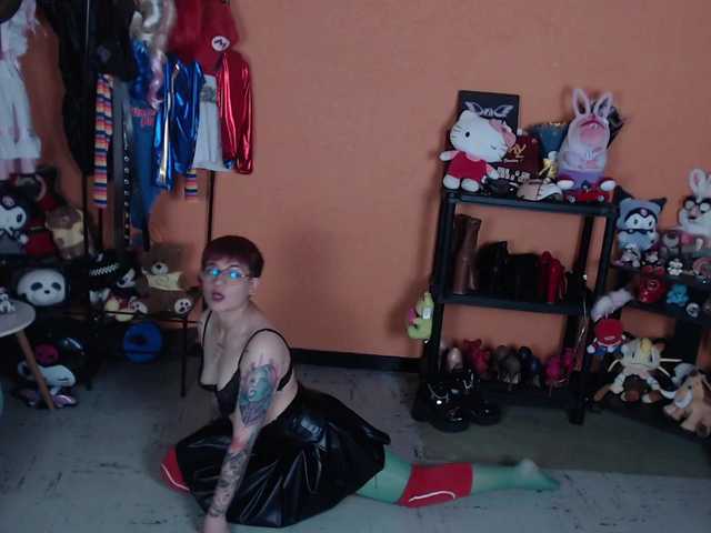MiaJhons live cam on BongaCams