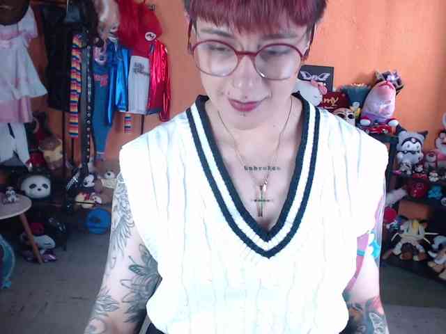 MissMia webcam