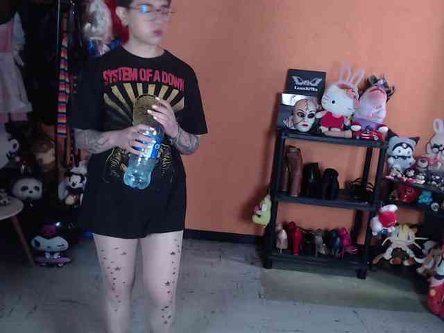 MissMia webcam