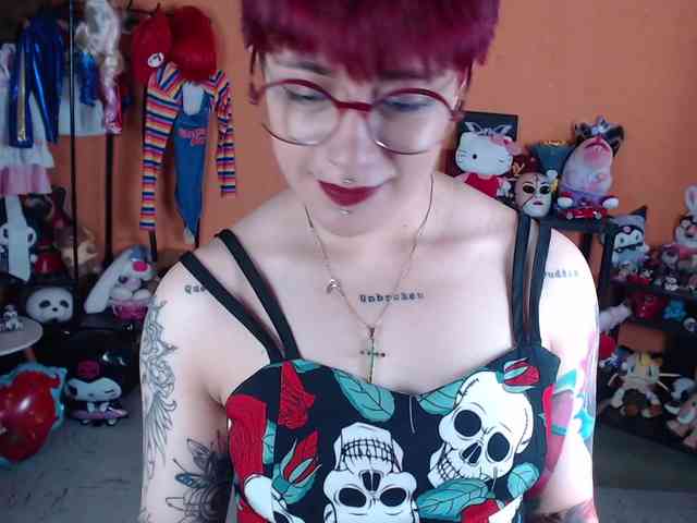 MissMia webcam