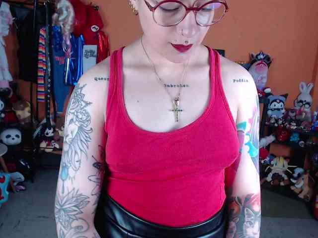 MissMia webcam