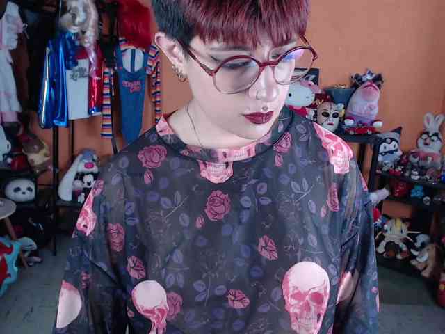 MissMia webcam