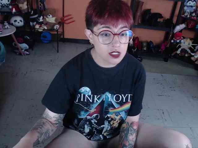 MissMia webcam