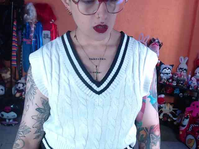 MissMia webcam