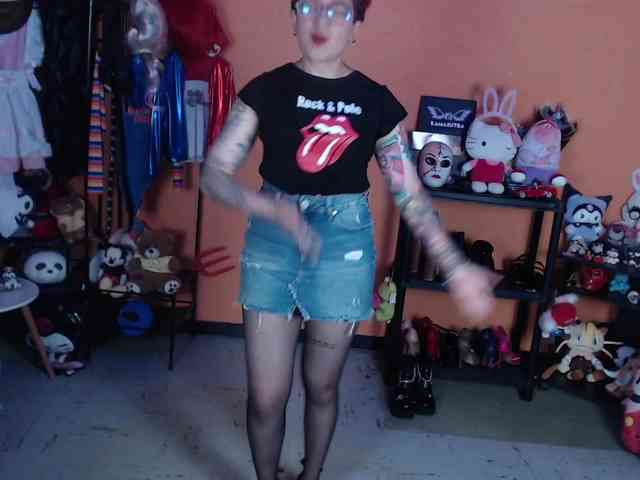 MiaJhons MiaJhons