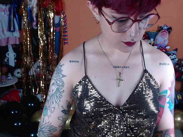 MissMia webcam