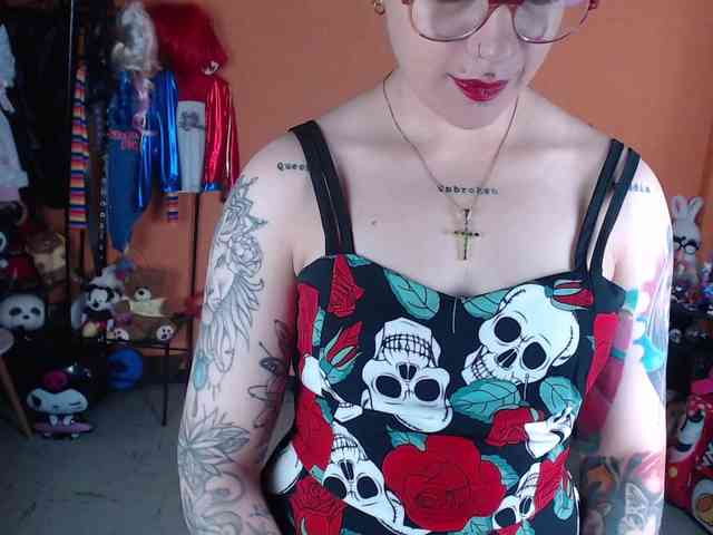 MissMia webcam