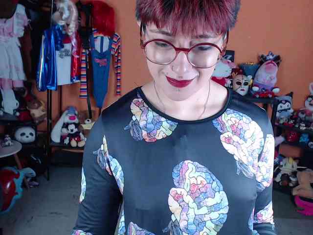 MissMia webcam