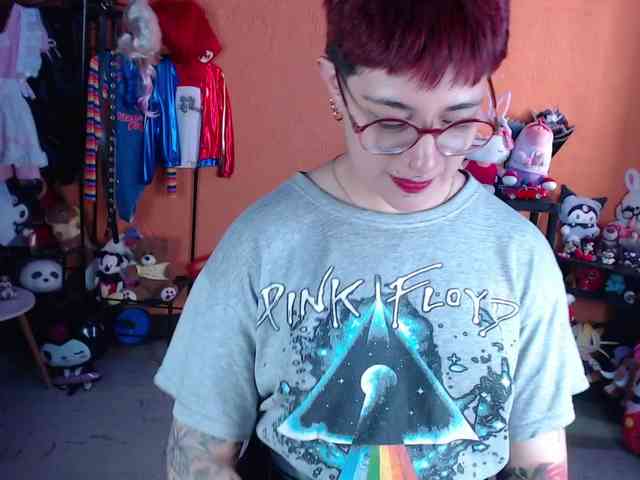 MissMia webcam
