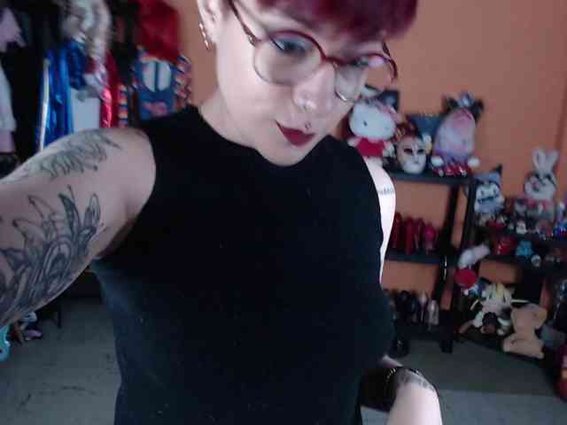 MissMia webcam