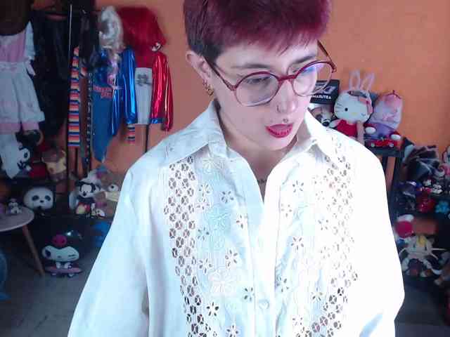 MissMia webcam