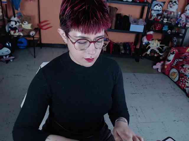 MissMia webcam