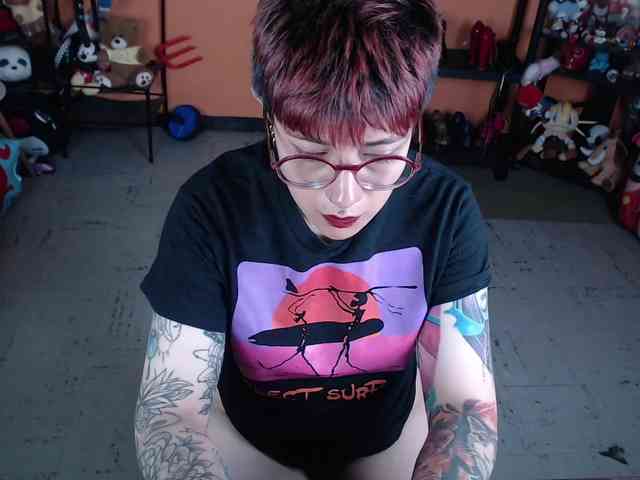MissMia webcam