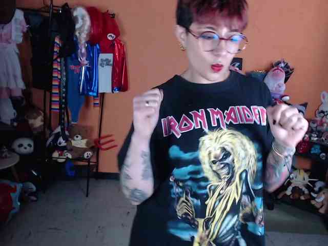 MissMia webcam