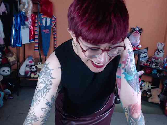 MissMia webcam