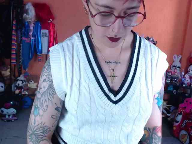 MissMia webcam