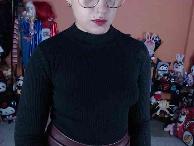 MissMia webcam