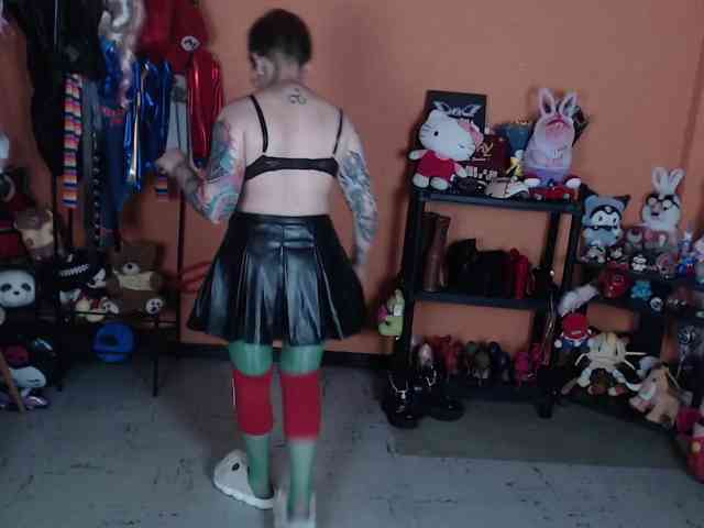 MissMia webcam