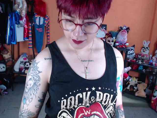 MissMia webcam